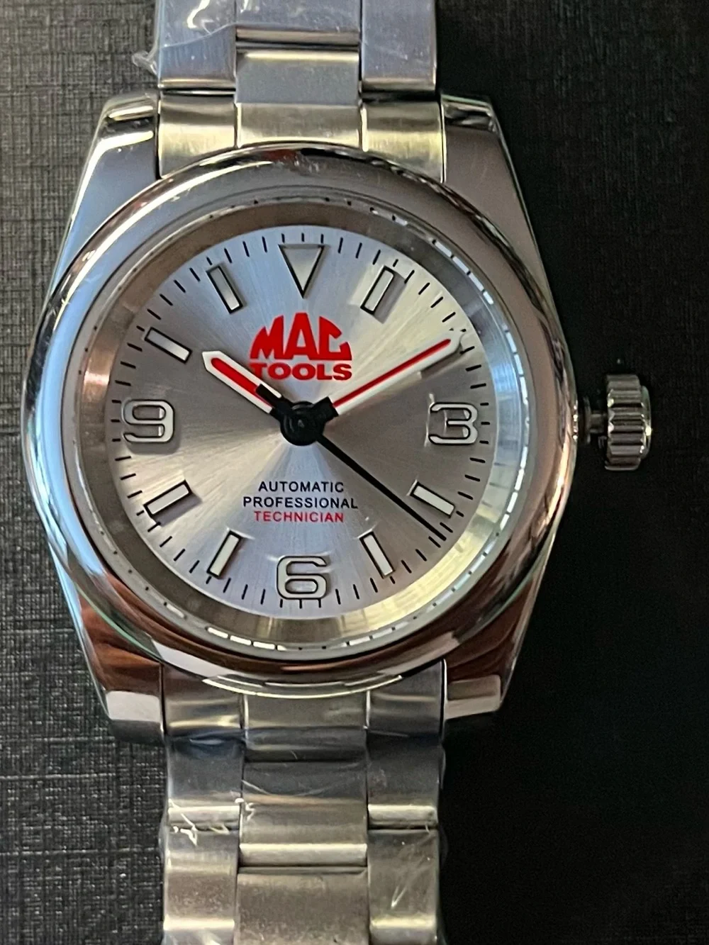 Watch, newAutomotive industry Watch. MAC Tools Tool truck commissioned watch